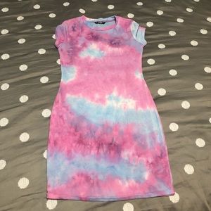 SHEIN TIE DYE FORM FITTED DRESS